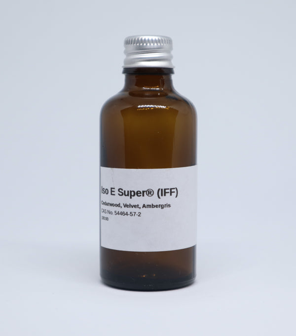 Iso E Super Oil (IFF) - Molecule 01 Concentrate - ScentScientists